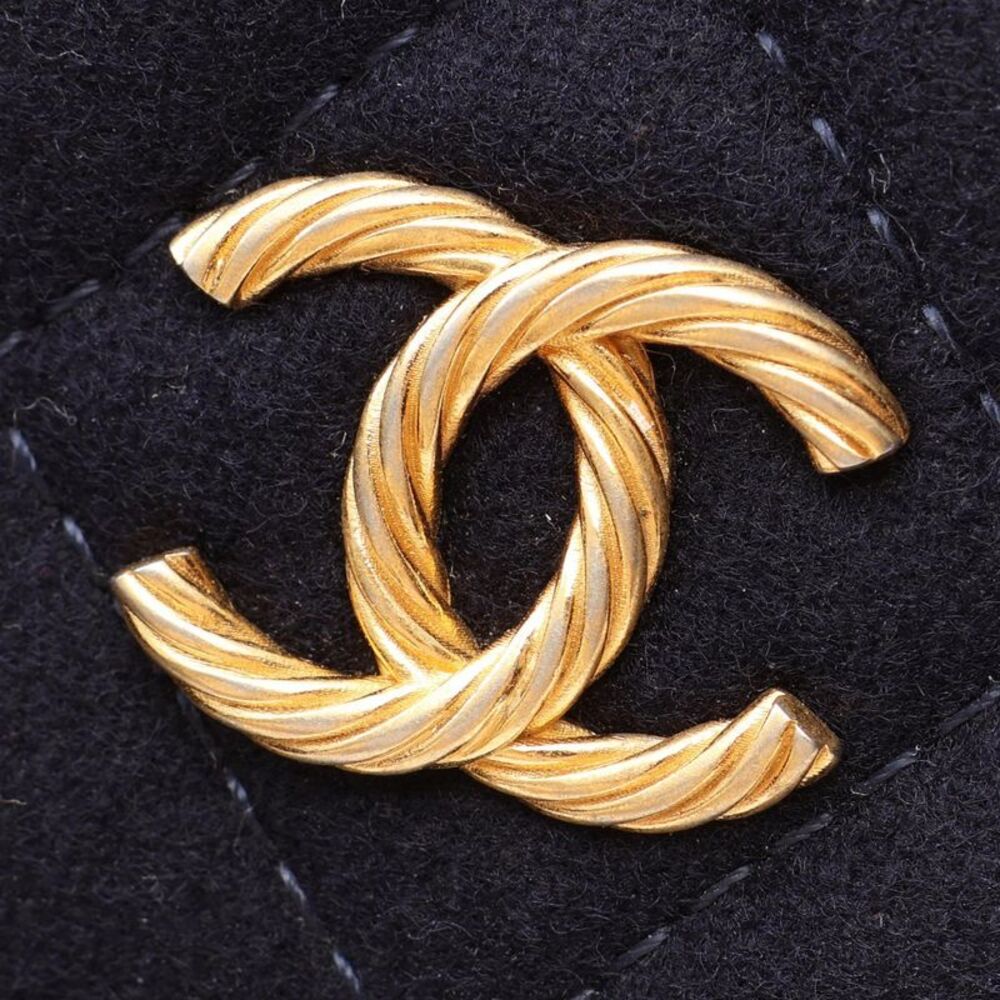 Chanel Matelasse Cotton Shoulder Bag - Picture 9 of 9